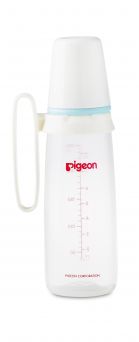 Pigeon Plastic Feeding Bottle With Handle 240ml