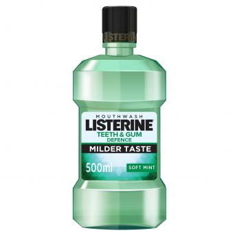 Listerine Mouthwash, Teeth & Gum Defence, Milder Taste, Soft Mint, 500ml
