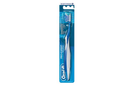 Oral-B Pro-Expert CrossAction All In One Soft Manual Toothbrush 35
