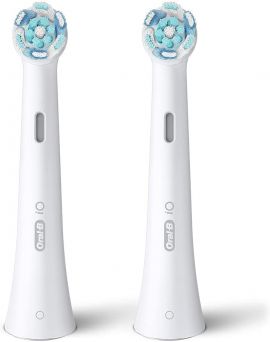 Oral-B iO Ultimate Clean White Toothbrush Heads - Pack of 2